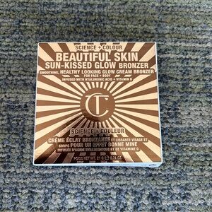 Charlotte Tilbury Beautiful Sun-Kissed Glow Bronzer - 3 Tan